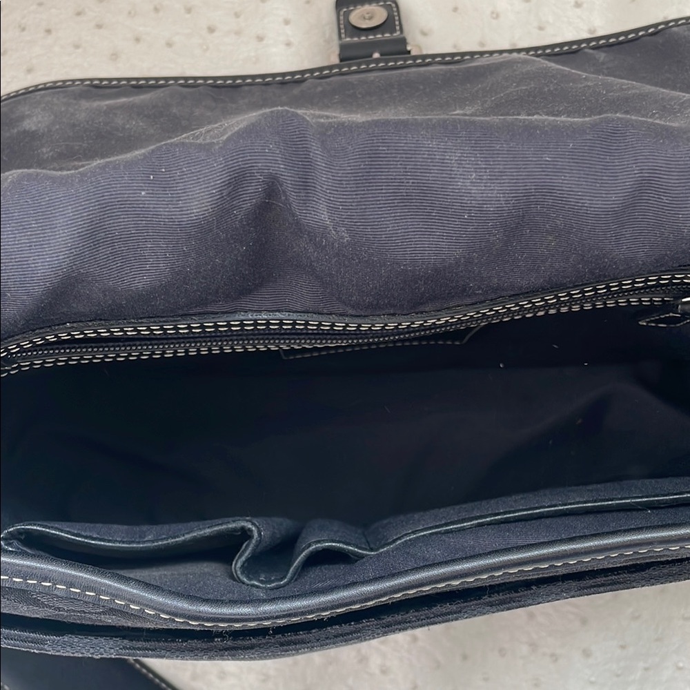 Coach Black Signature Shoulder Bag vintage authentic - Picture 3 of 6